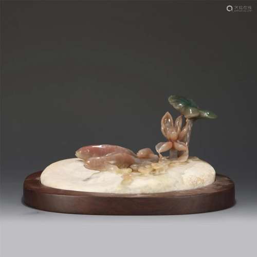 A CHINESE JADE STONE DECORATIONS