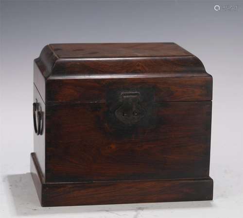 A CHINESE WOODEN BOX