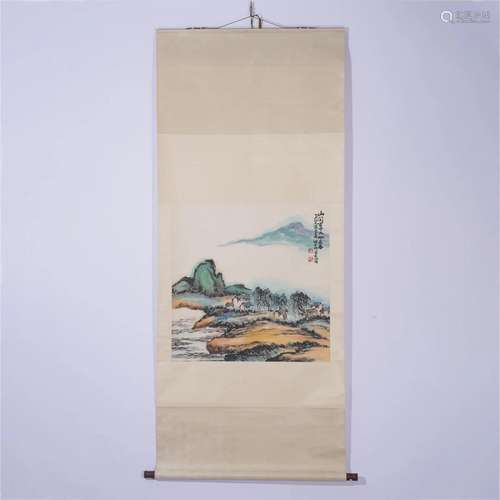 A CHINESE COLORFUL PAINTING OF MOUNATAINS SCENERY