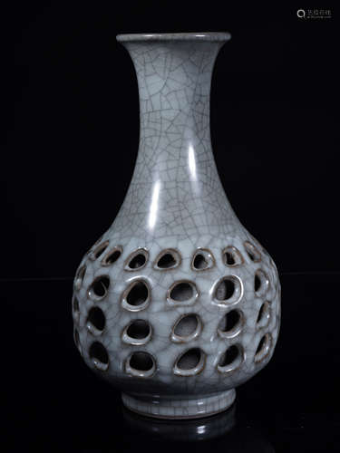 Guan Ware Pear Vase