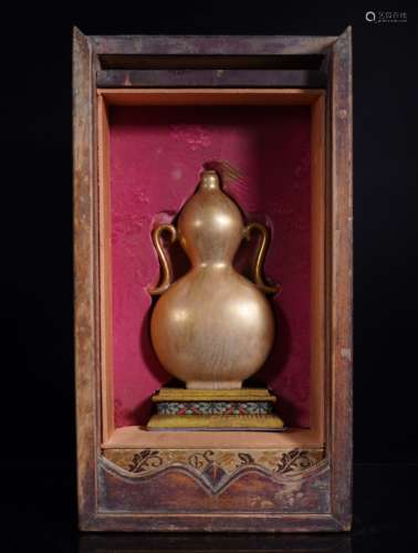 Gilt Double-Gourd Vase