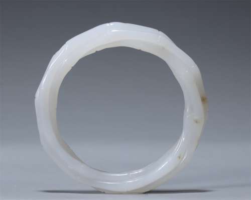 Carved Hetian Jade Bamboo-Form Bangle