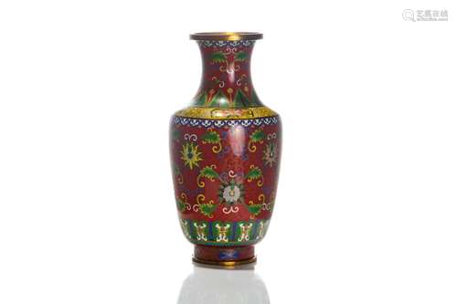 CHINESE RED CLOISONNE VASE WITH LOTUS SCROLLS