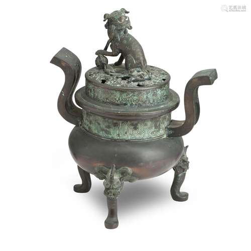 A CHINESE BRONZE CENSER