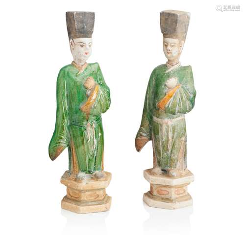 A PAIR OF SANCAI GLAZED GUARDIAN FIGURES