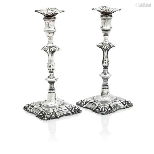 A PAIR OF GEORGE III SILVER CANDLESTICKS