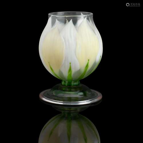 A FAVRILE CAMEO GLASS VASE BY LOUIS COMFORT TIFFANY