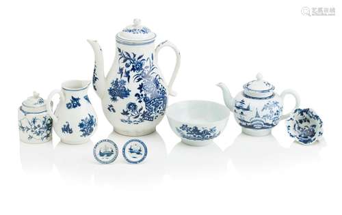 A COLLECTION OF ENGLISH BLUE AND WHITE PORCELAIN