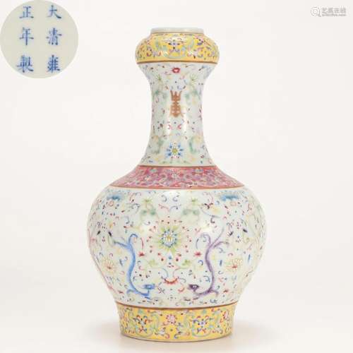 A Chinese Famille Rose Garlic Head Vase Qing Dyn.