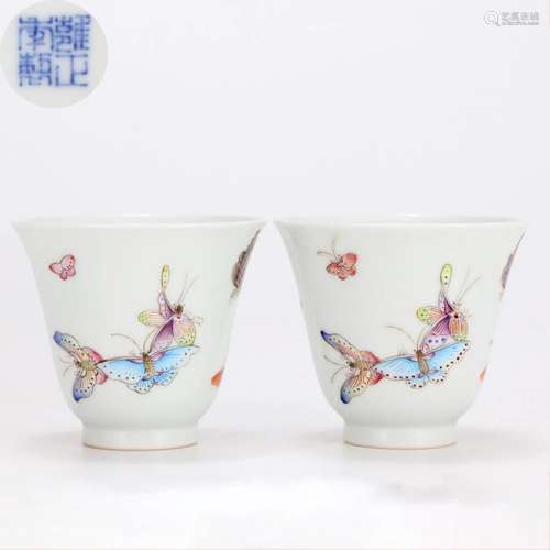 Pair Chinese Famille Rose Butterflies Cups Qing Dyn.