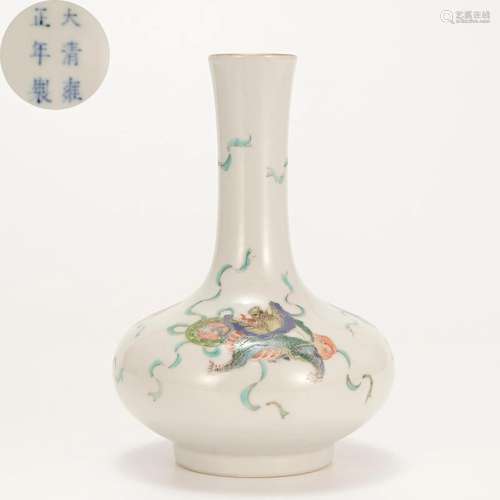 A Chinese Doucai Glaze Lion Vase Qing Dyn.