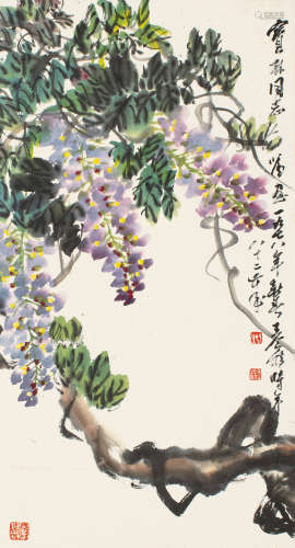 王个簃（1896～1988） 1978年作 紫藤花 立轴 设色纸本