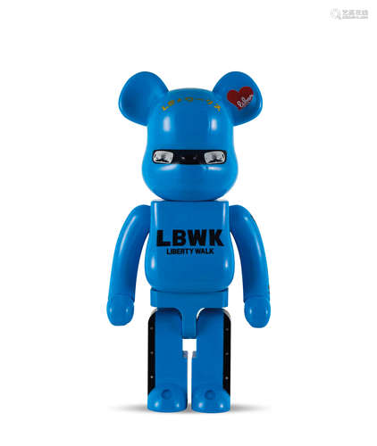 BE@RBRICK LBWK 改装车 1000% pvc