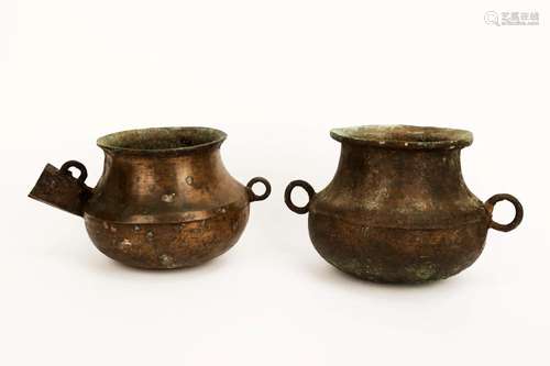 (2) A PAIR OF BRONZE FU.WARRING STATES PERIOD