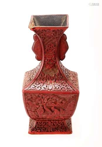 A CINNABAR LACQUER CARVED VASE.M029.