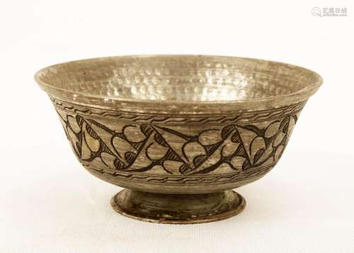 A CARVED BRONZE BOWL.J084.