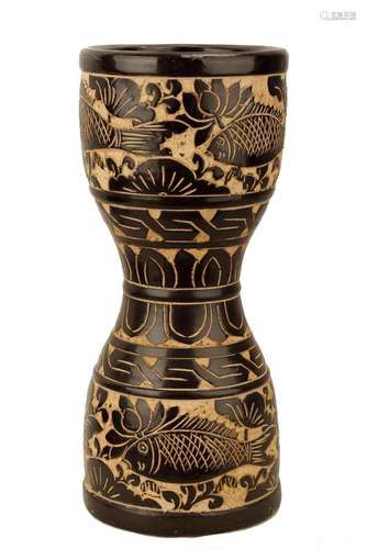 A CIZHOU BLACK GLAZED CARVED WITH LOTUS FLOWERS AND