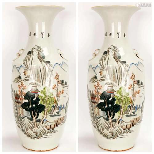 (2) A PAIR OF FAMILLE ROSE PORCELAIN VASES WITH TWO