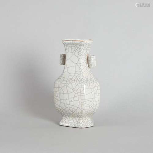 A Chinese Large Crackle-glazed Hexagonal Vase (Da Qing Qianl...