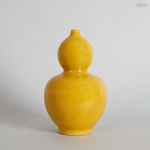 A Chinese Yellow-glazed Double-gourd Vase (Da Ming Tianqi Ni...
