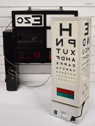 Opticians illuminated eye test oxo sign, W57 x D25 x H47cm