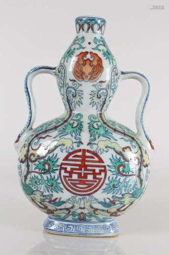 A Chinese Duo-handled Ancient-framing Fortune Porcelain