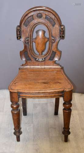 Victorian oak shield-back hall chair