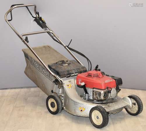 Honda HR216 Easystart lawn mower