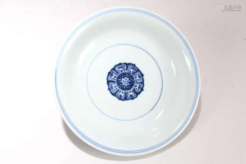 A Chinese Circular Ancient-framing Blue and White
