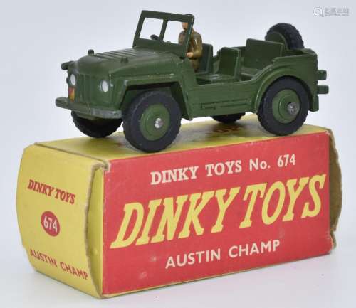 Dinky Toys diecast model Austin Champ with driver and green ...