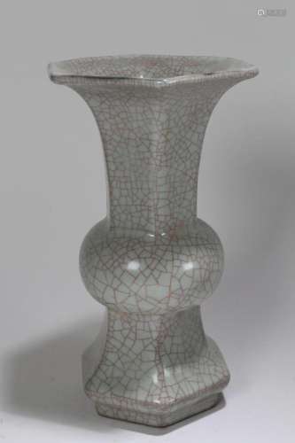 A Chinese Crack-glaze Hexa-fortune Porcelain Vase