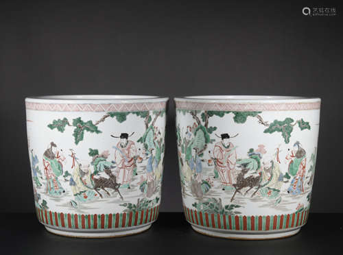 A pair of Wu cai 'figure' jar