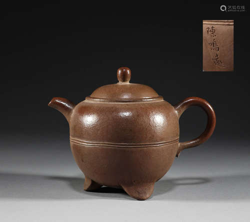 Purple clay pot in Qing Dynasty