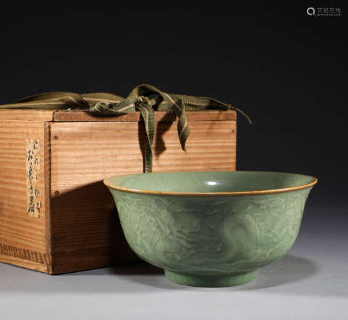 Song Dynasty, Longquan kiln, dragon bowl