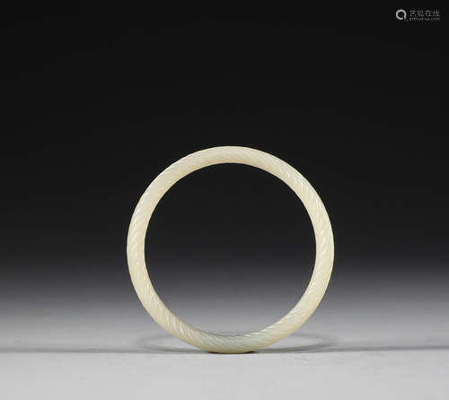 Ming Dynasty, Hetian jade twisted silk bracelet