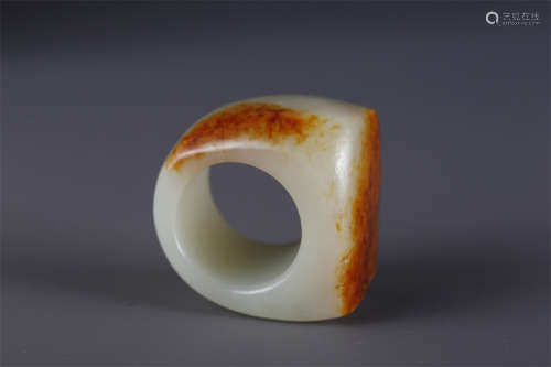 A Hetian Jade Thumb Ring.