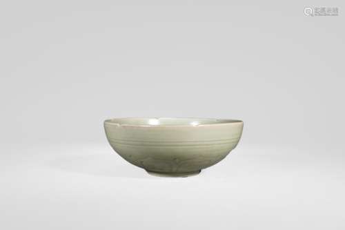 Longquan Kiln Eight Treasures Bowl