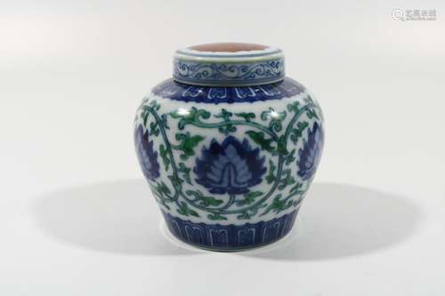 Doucai Color Porcelain Small Jar , China