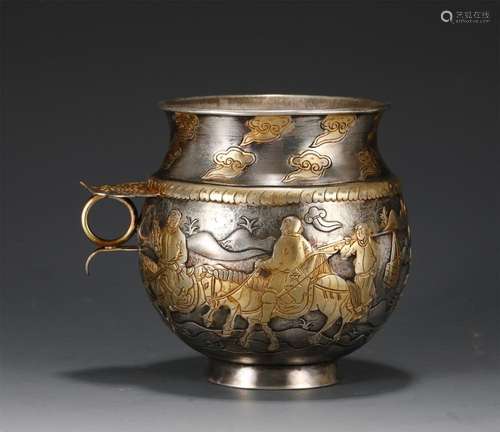 A CHINESE GILT SILVER EWER