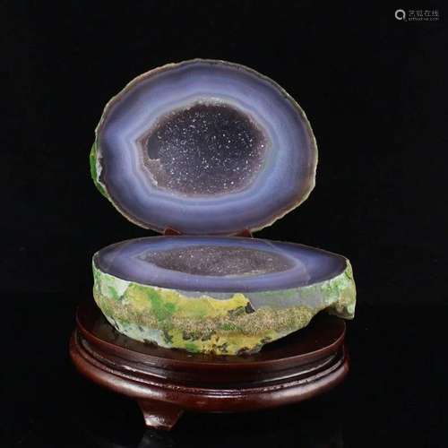 Beautiful Chinese Natural Agate Original Stone Statue