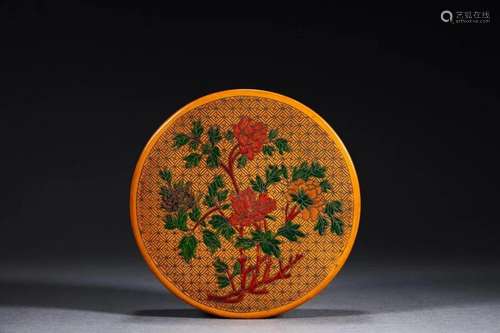 Qing Dynasty - Lacquer Floral Lidded Box