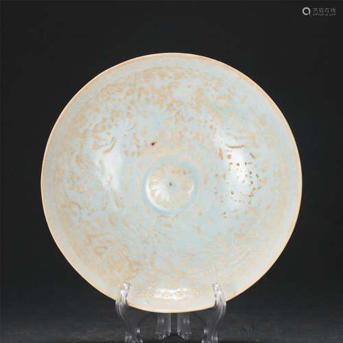 A CHINESE HUTIAN TYPE GLAZE PORCELAIN DISH