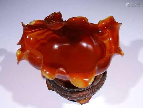 Qing Dynasty - Agate Lotus Pond Brush Washer