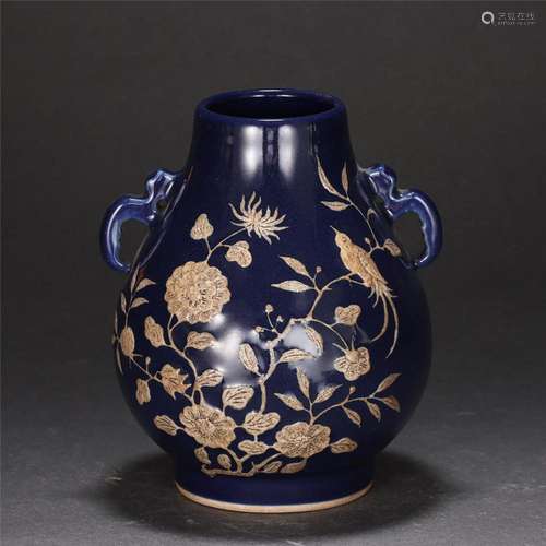 A CHINESE BLUE GLAZE PORCELAIN ZUN VASE