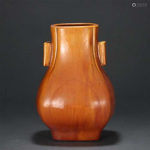 A CHINESE WOOD PATTERN GLAZE PORCELAIN VASE