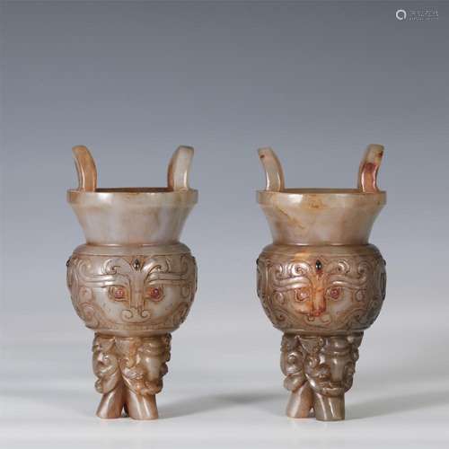 A PAIR OF CHINESE JADE CUP