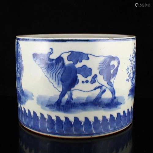 Blue And White Porcelain Five Oxen Design Brush Pot