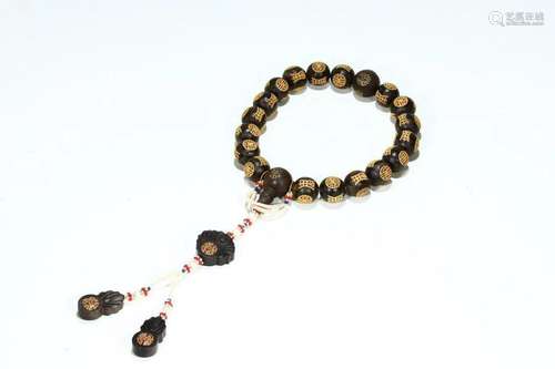 Agarwood Gilt Silver Inlaid 'Shou' Eighteen Bead