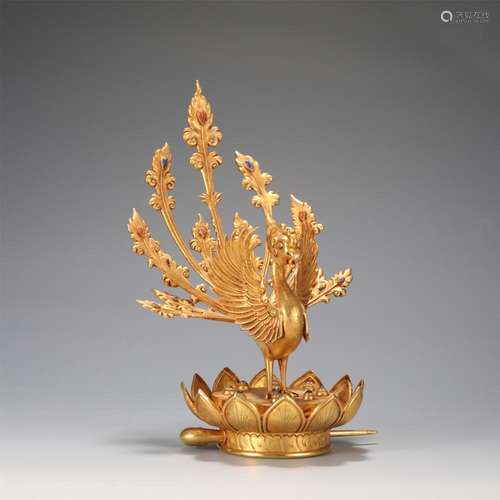 A CHINESE GILT BRONZE BIRD