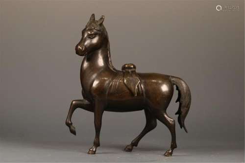 A CHINESE BRONZE HORSE ORNAMENTS